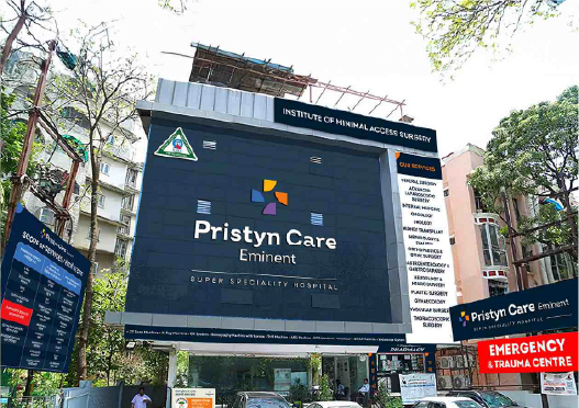 Piles Clinic, Old Palasia